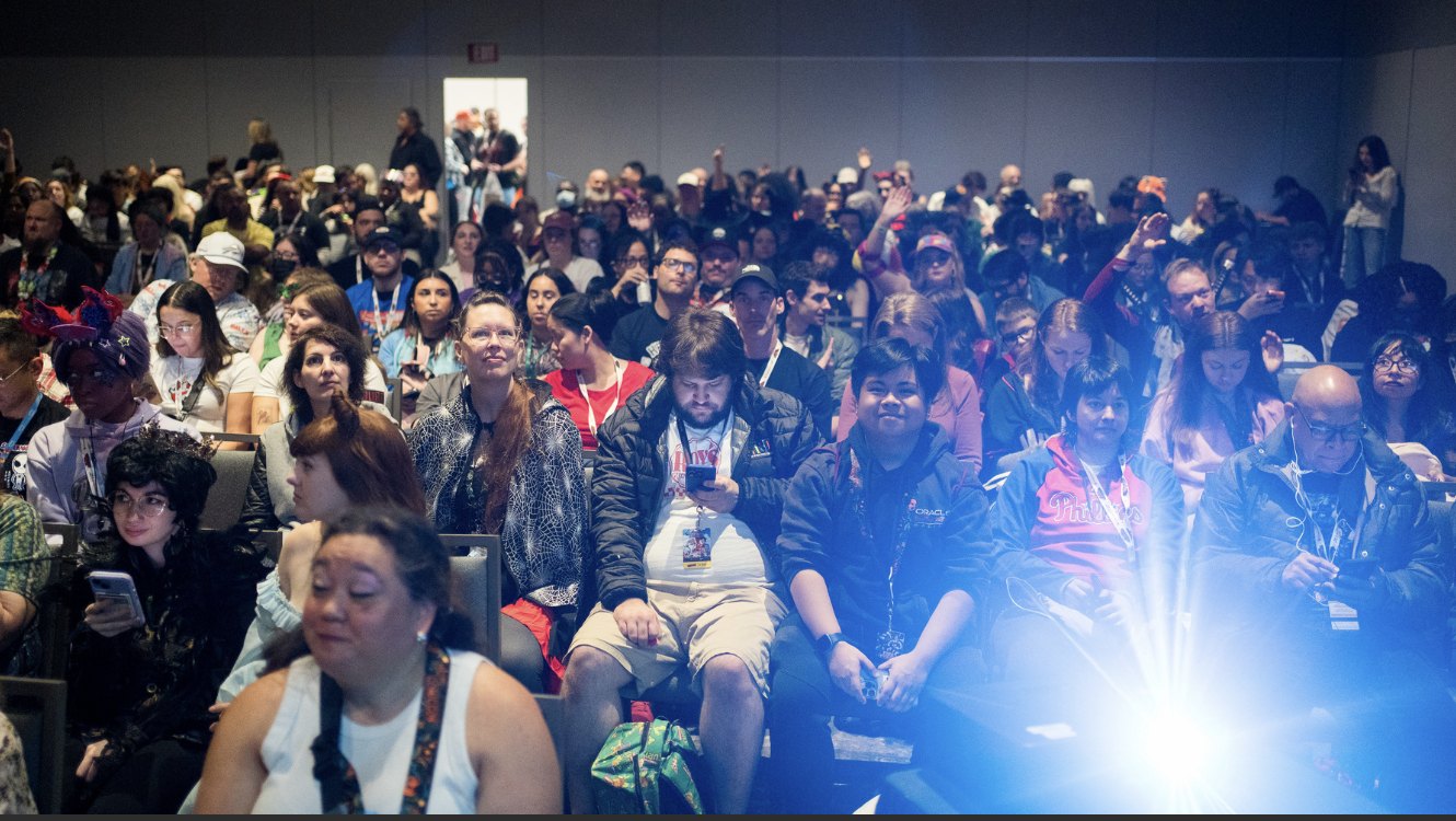 A packed auditorium at the New York Comic Con screening